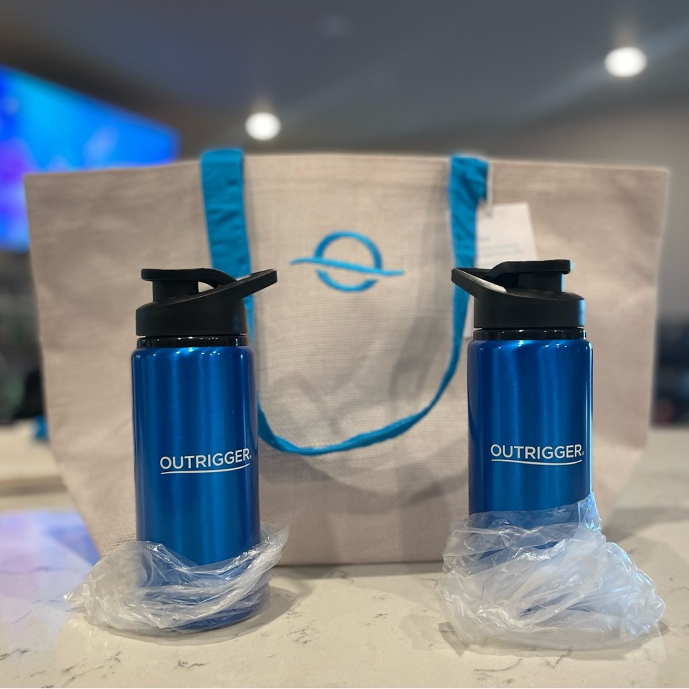 Canvas Beach Bag & two (2) Aluminum Water Bottles